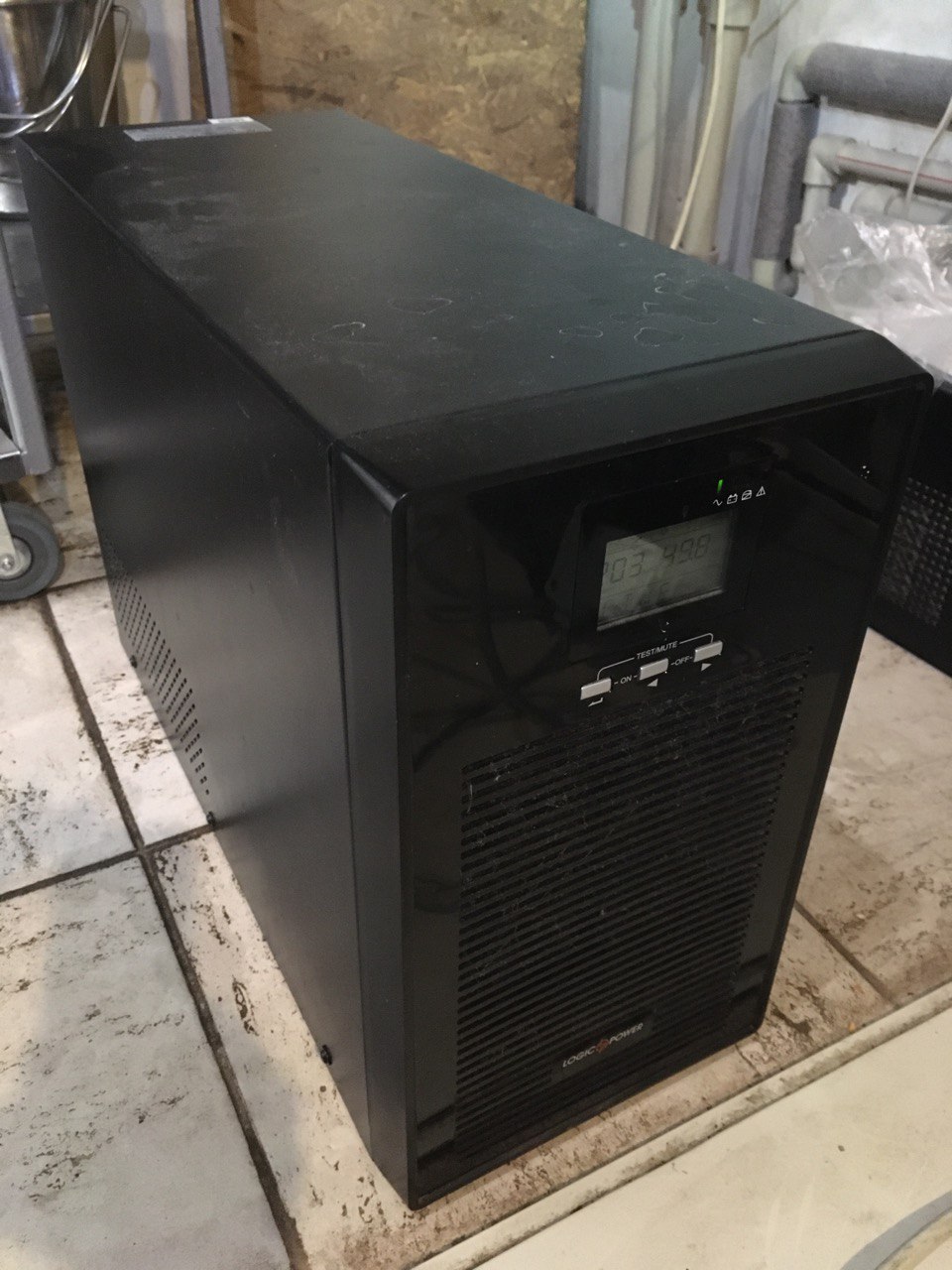 Uninterupted Power Supply